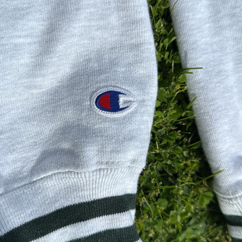 90’s Loyola University Vintage Champion Reverse Weave Crewneck - Picture 4 of 8